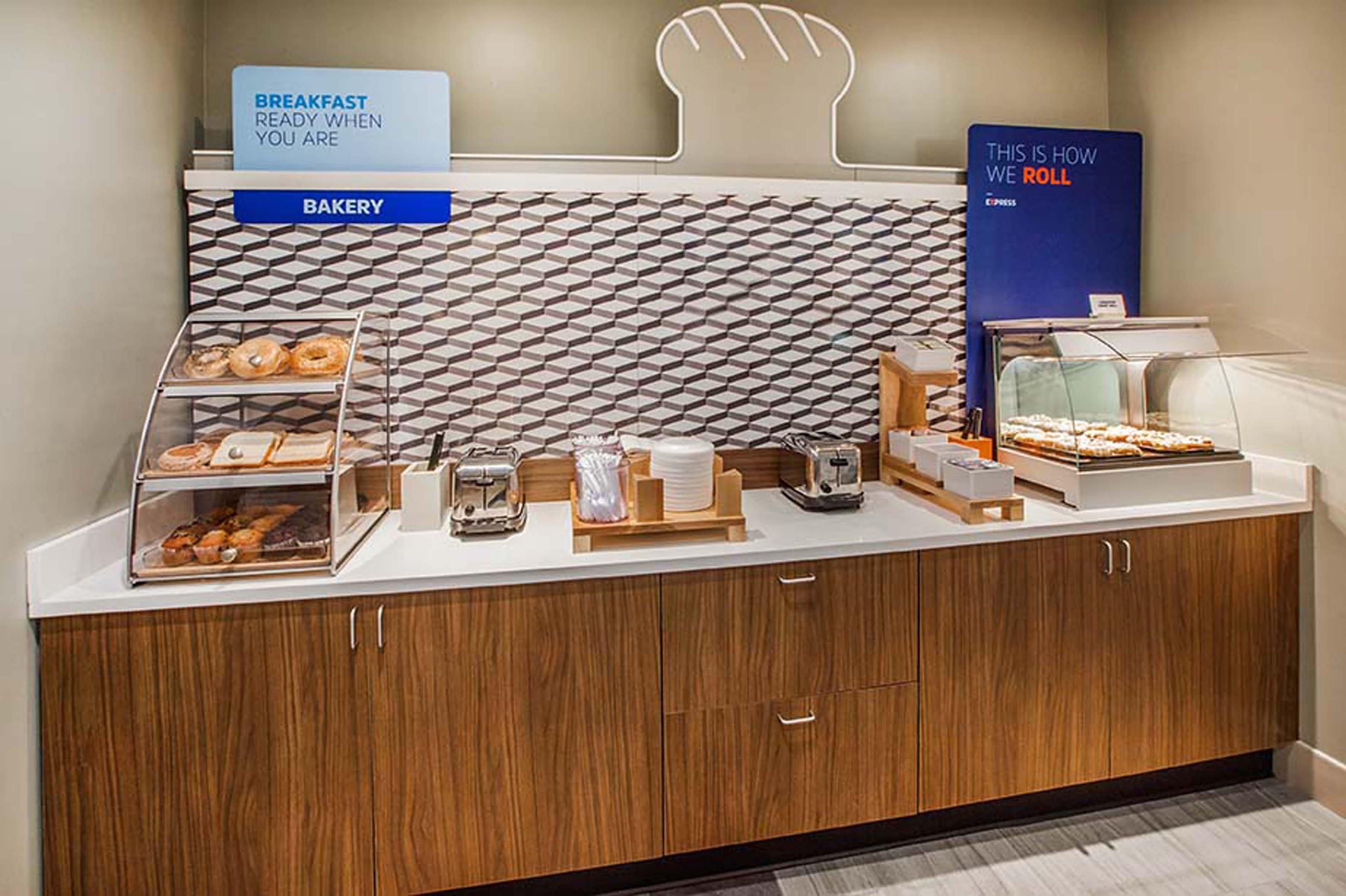 Holiday Inn Express Hotel & Suites Freeport By Ihg Dış mekan fotoğraf