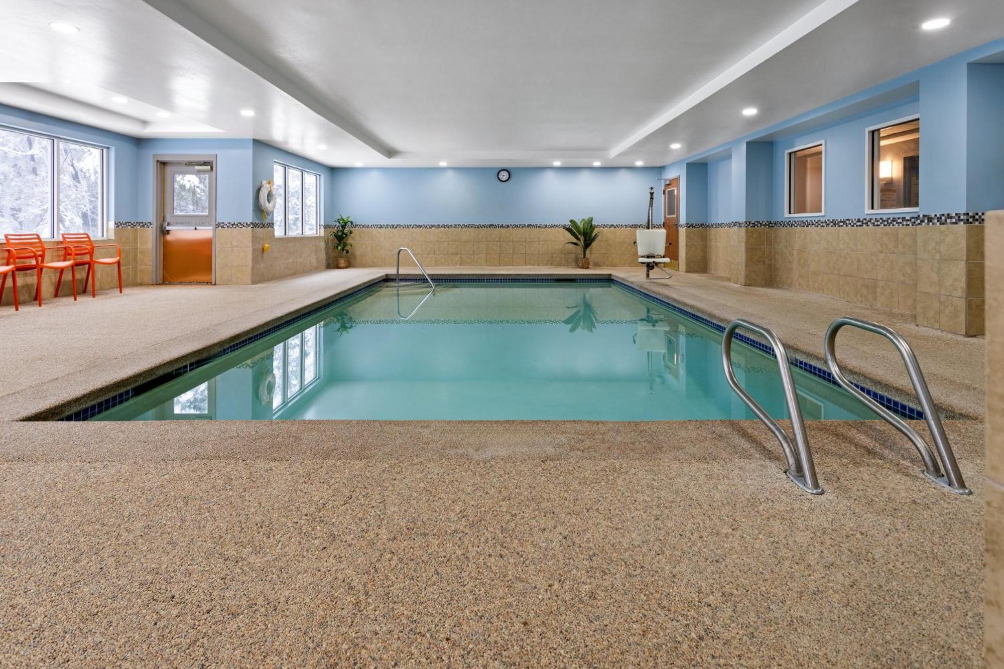 Holiday Inn Express Hotel & Suites Freeport By Ihg Dış mekan fotoğraf